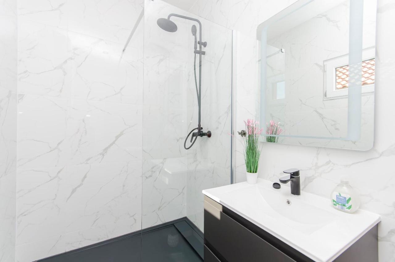 Apartments Katarina Pirovac Zewnętrze zdjęcie