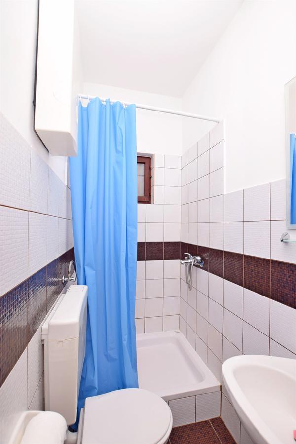 Apartments Katarina Pirovac Zewnętrze zdjęcie