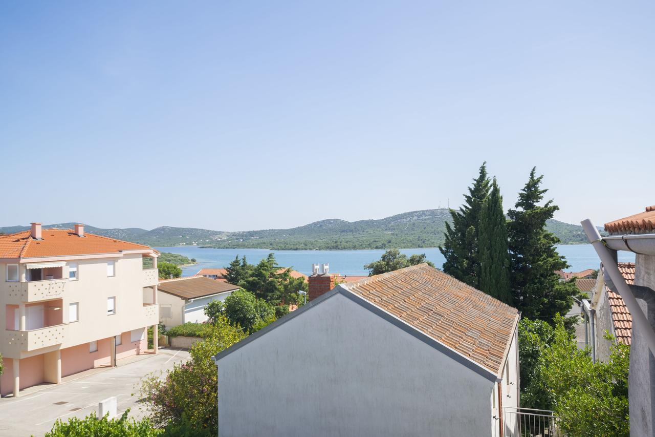 Apartments Katarina Pirovac Zewnętrze zdjęcie