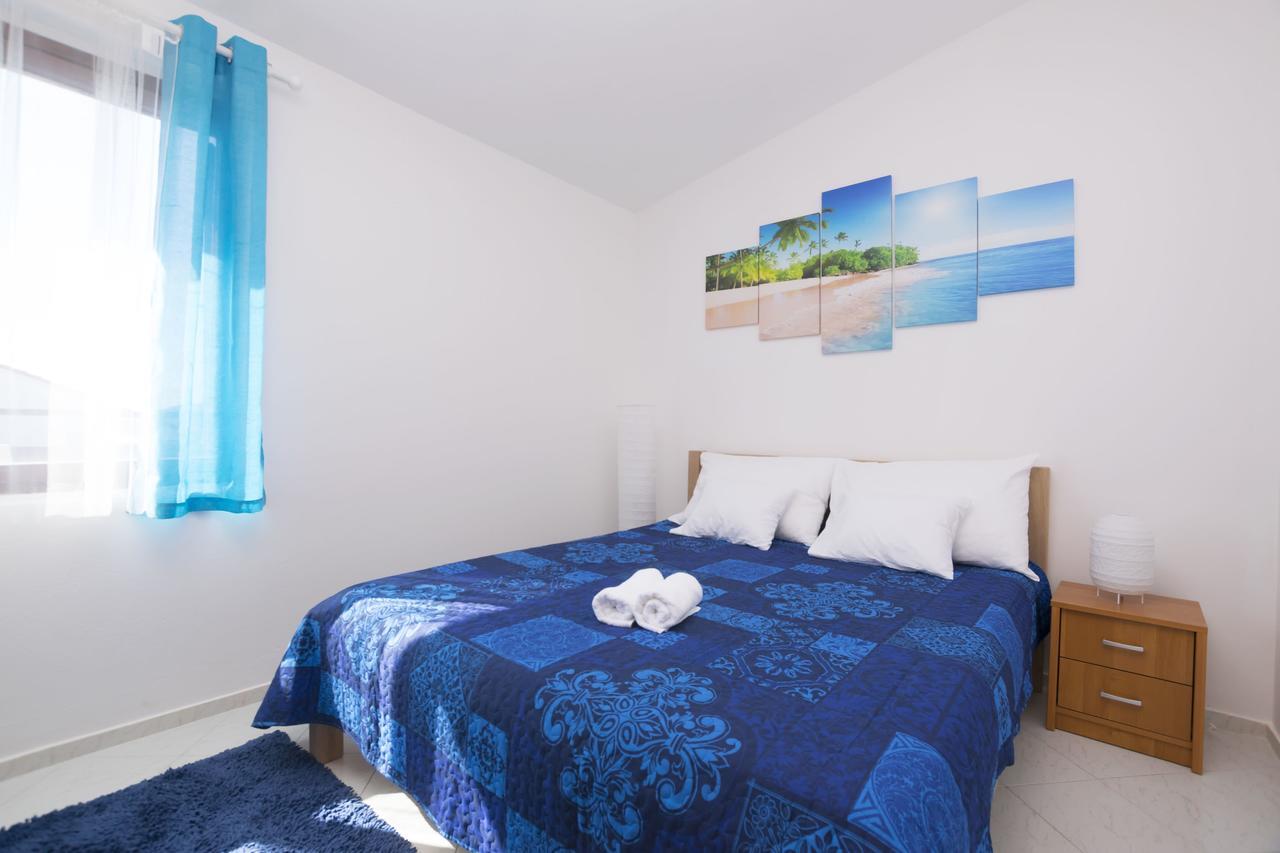 Apartments Katarina Pirovac Zewnętrze zdjęcie